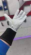 Load and play video in Gallery viewer, Ai Tig Gloves

